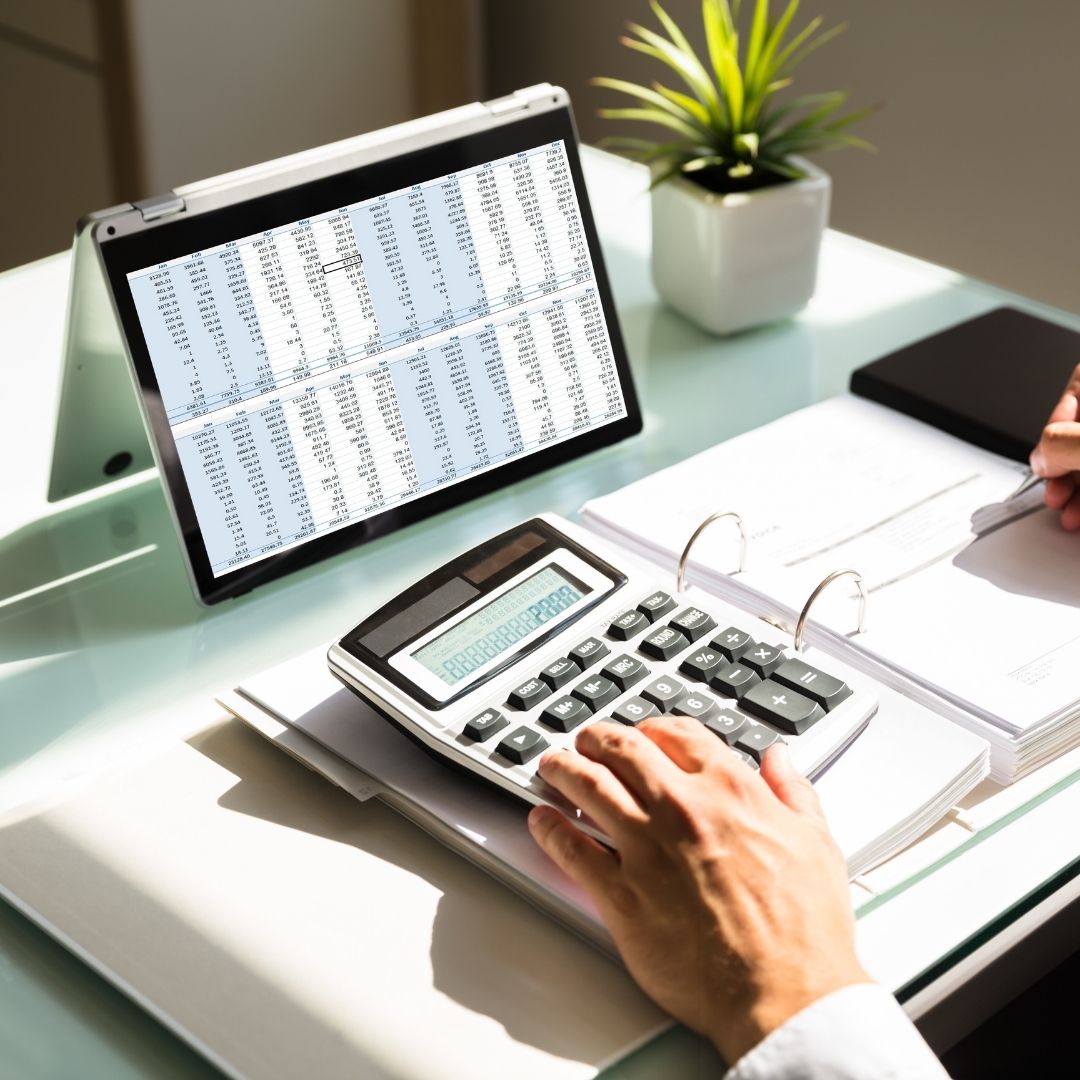 Accounting academic writing support for UK university students