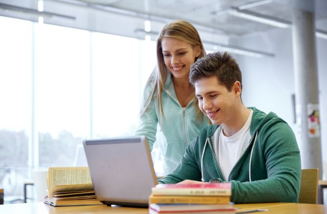 Formative dissertation draft feedback and proofreading