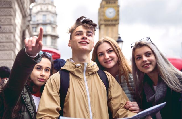Online marketing tutor UK